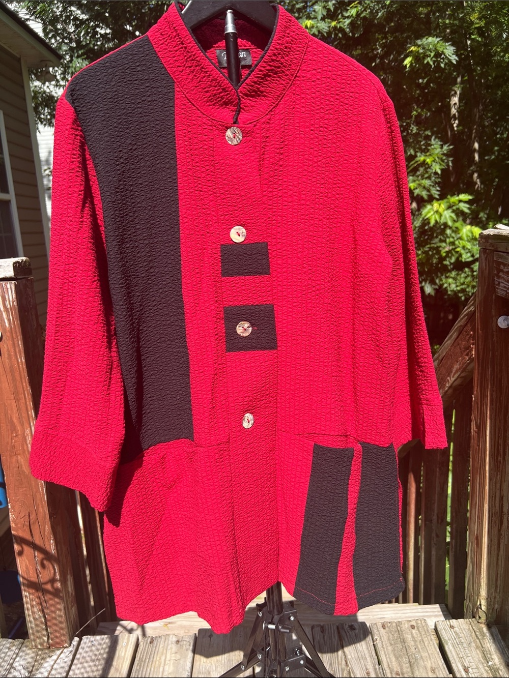 Toofan Asian Inspired Red and Black Textured Button-Up Jacket